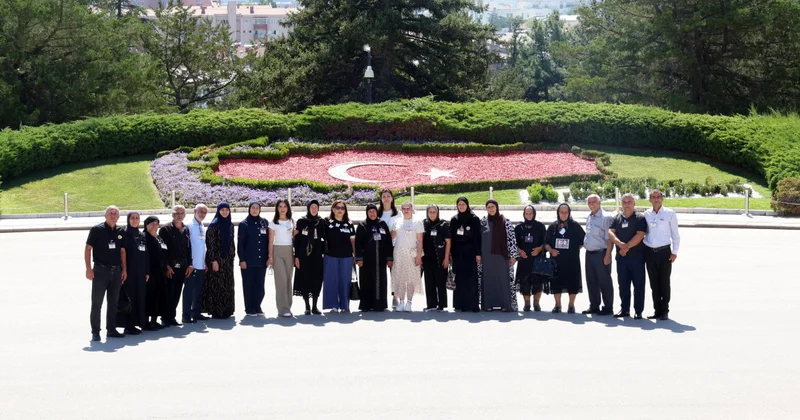 Azərbaycandan bir qrup şəhid ailəsi Türkiyə müdafiə nazirinin dəvəti ilə Ankaradadır