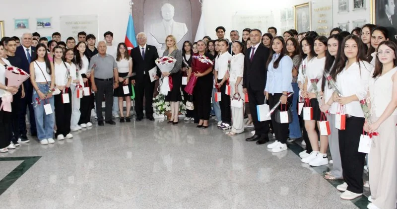 TAİB və YAP yüksək bal toplayan tələbələri mükafatlandırdı