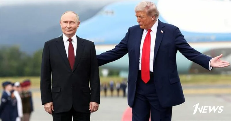 Трамп проведет телефонный разговор с Путиным