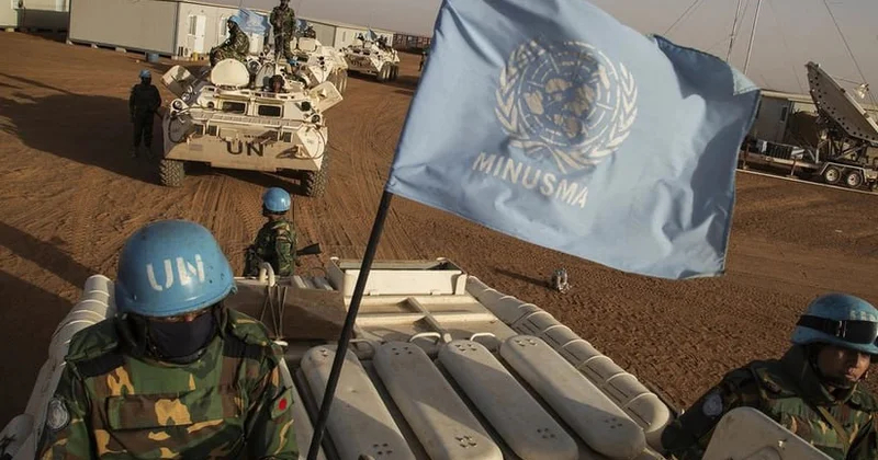 Израильские военные забросали гранатами миротворцев ООН на границе с Ливаном