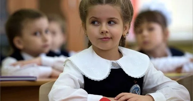 Övladları rus bölməsinə qəbul edilməyən valideyn məhkəmədə qalib gəldi
