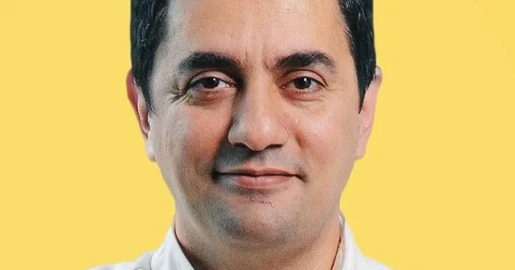 Bir fotosu ilə gündəm olmuşdu Yüksək vəzifəyə təyin olunan Elgün Səmədov görün kim imiş FOTO