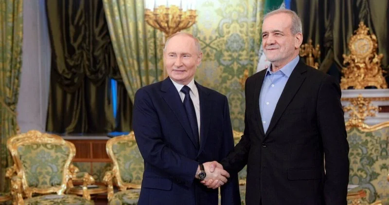 Pezeşkian Putinlə nələrdən danışdığını açıqladı
