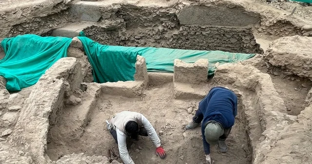 Peruda dörd min yaşında olan 3D freska tapılıb