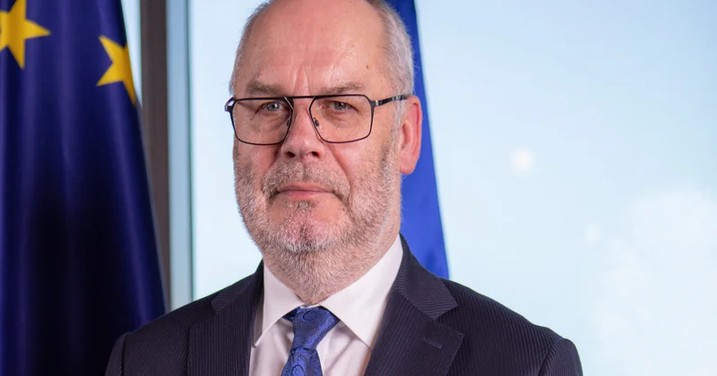 Estoniya prezidenti: Biz Ukraynaya hərbi kontingent göndərməyə hazırıq