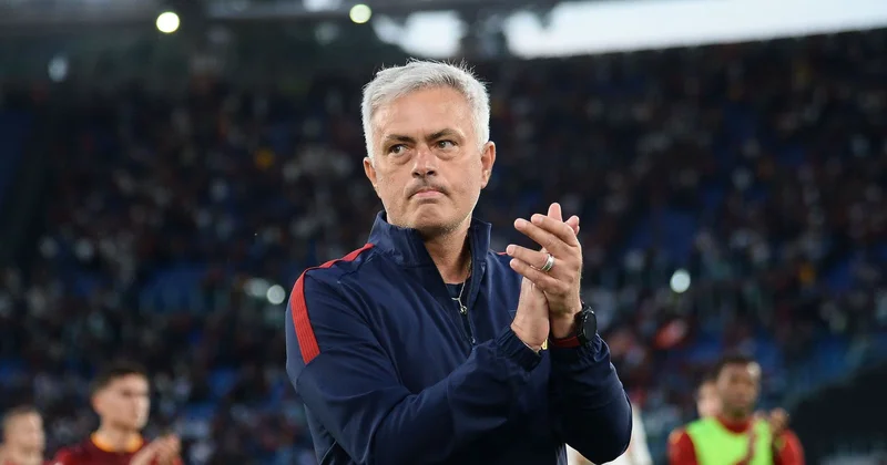 Joze Mourinyu yenidən Premyer Liqada çalışa bilər
