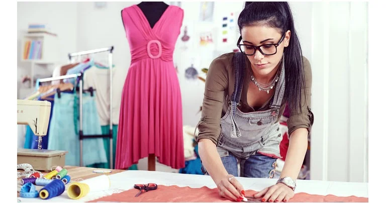 Moda təhsilində hansı yeniliklərə ehtiyac var? AYDINLIQ GƏTİRİLDİ