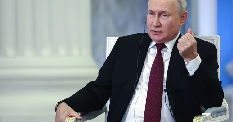 Putin Çin səfərindən sonra mətbuat konfransı keçirəcək