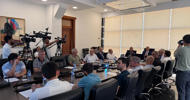 İrəvan Kremlə kömək edir, Ukrayna müharibəsi dərinləşir FOTOLAR