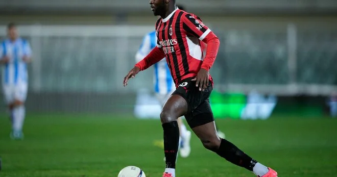 Sabiq Milan lı Fransa klubunda
