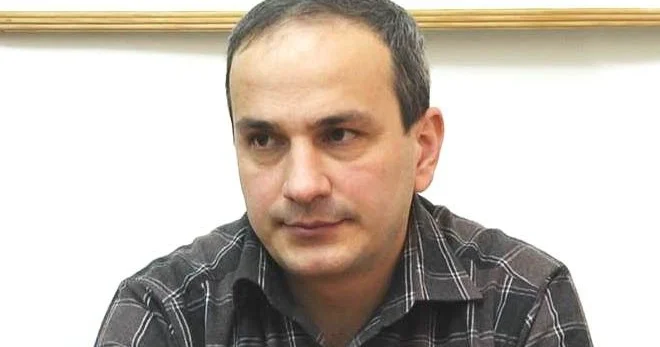 İctimai nəqliyyat pulsuz olsun, olmasın?