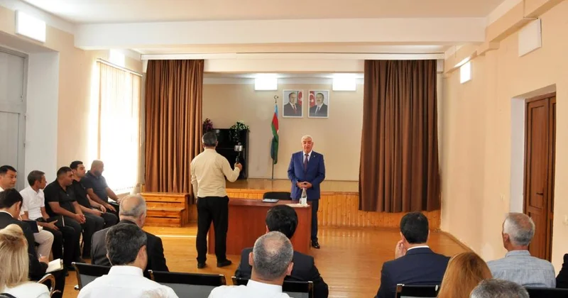 Pirallahı rayonunda səyyar qəbullar davam etdirilir