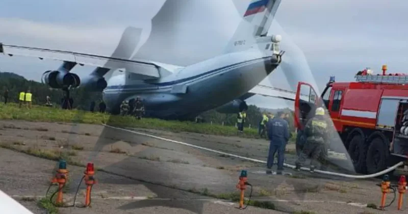 Военный Ил 76 совершил аварийную посадку в красноярском аэропорту Видео