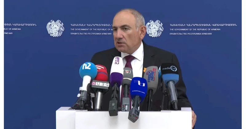 Paşinyan: Rusiya hərbi bazası bizim üçün həyati əhəmiyyət daşımır