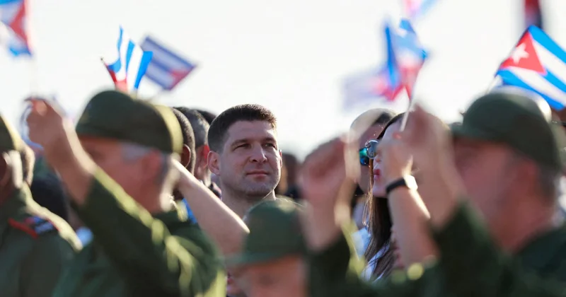 Санкции добрались и до Кастро