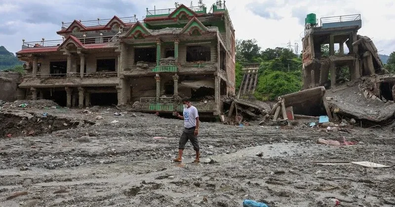 Nepalda sel fəlakəti: ölənlərin sayı 1204 nəfərə çatdı
