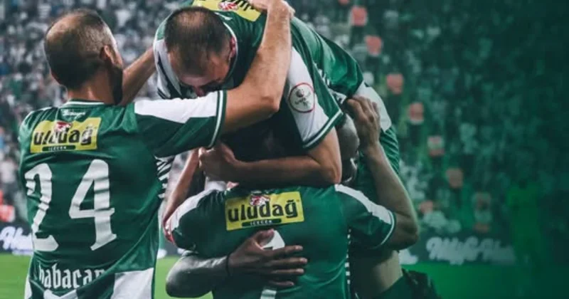 Toral Bayramov meydana çıxdı, “Bursaspor” 4 qolla qələbə qazandı