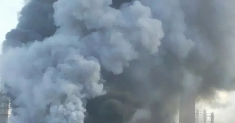Под Борисполем горит крупный фармацевтический склад Видео