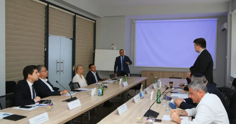 AzTU da sənaye doktoranturası ilə bağlı təqdimat