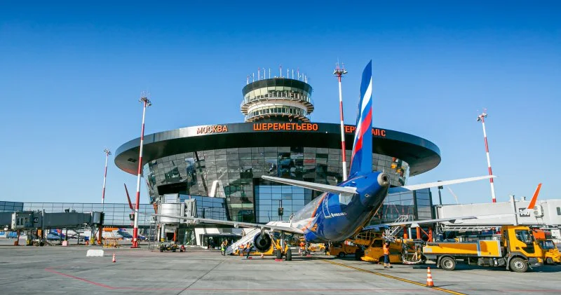 Aeroflot” Şeremetyevo hava limanında məhdudiyyətlər səbəbindən uçuş cədvəlini dəyişib