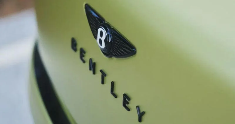 Bentley показал изображения самого мощного в своей истории электрокроссовера Torcal ФОТО