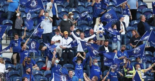 UEFA dan azarkeşlər üçün yeni mövqe