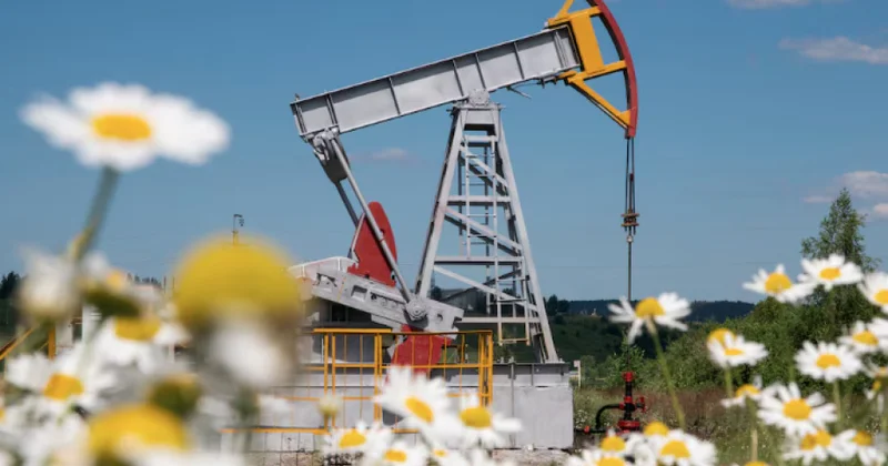 На мировых биржах снизились цены на нефть