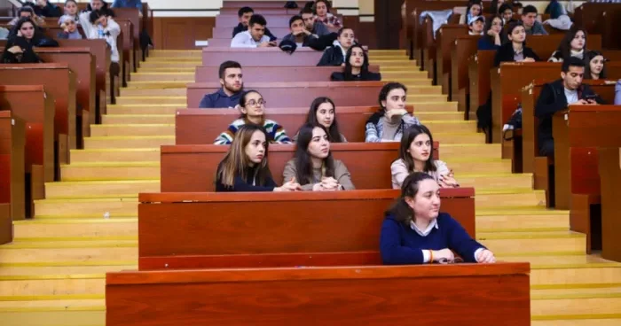 Birinci kurs tələbələri üçün vacib xəbərdarlıq
