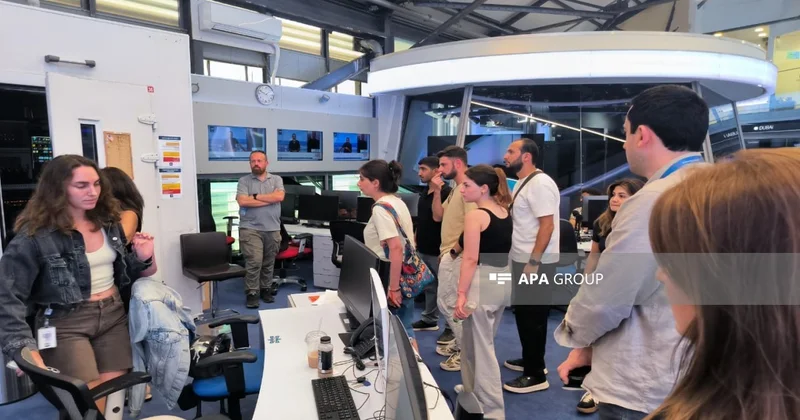 Azərbaycanlı jurnalistlər i24NEWS telekanalının redaksiyasını ziyarət ediblər FOTO