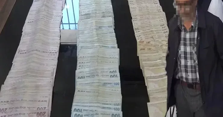 Dilənçinin üstündən çıxan pul hamını şoka saldı