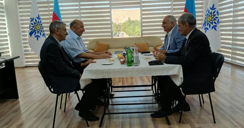 Yeni Azərbaycan Partiyası (YAP) Qaradağ rayon təşkilatında ağsaqqallarla görüş keçirilib