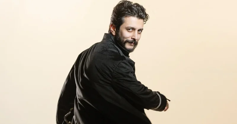 Mərdan minlərlə tamaşaçını coşdurdu