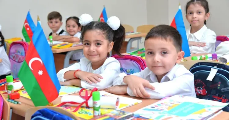 Bu gün birinci sinifə qəbul başa çatır
