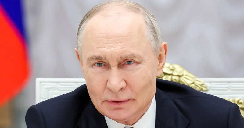 Putin doğum səviyyəsini Rusiya üçün ən vacib problemlərdən biri adlandırıb