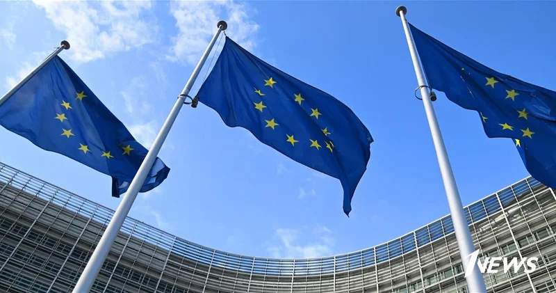 Европарламент впервые проголосует по двум вотумам недоверия Еврокомиссии