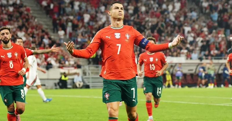 40 yaşlı Ronaldu Portuqaliya yığmasının oyunlarına çağırıldı