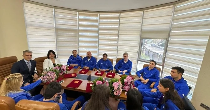 III MDB Oyunlarında uğurla çıxış edən stolüstü tennisçilər mükafatlandırılıb