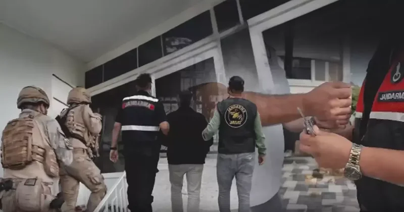 Операция против FETÖ в 30 провинциях Турции: десятки арестованных Видео операции