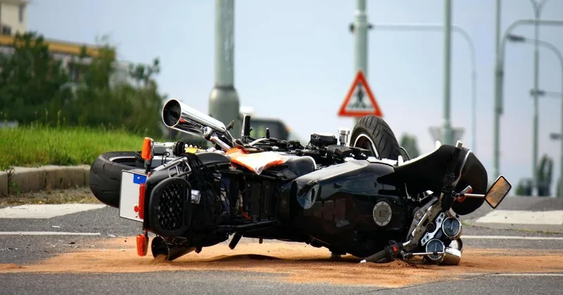 Bakı Quba yolunda qəzada motosikletçi ölüb