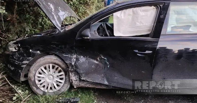 Şəkidə iki avtomobil toqquşub 6 nəfər xəsarət alıb