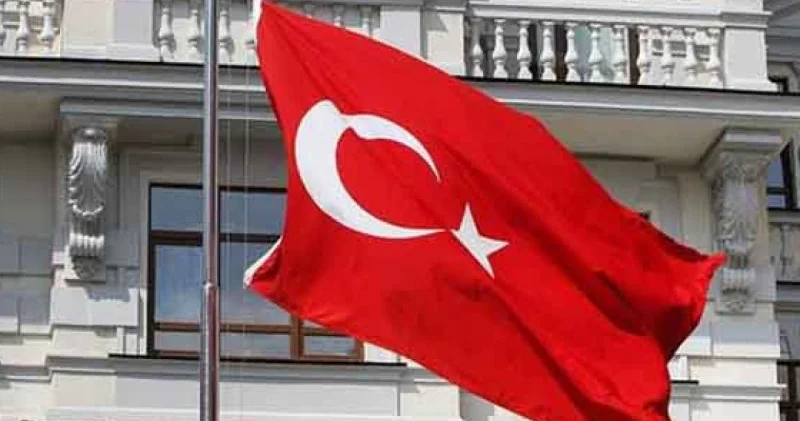Elbəyi: Türkiyə mətbuatı siyasi sifarişlə idarə olunur KONKRET