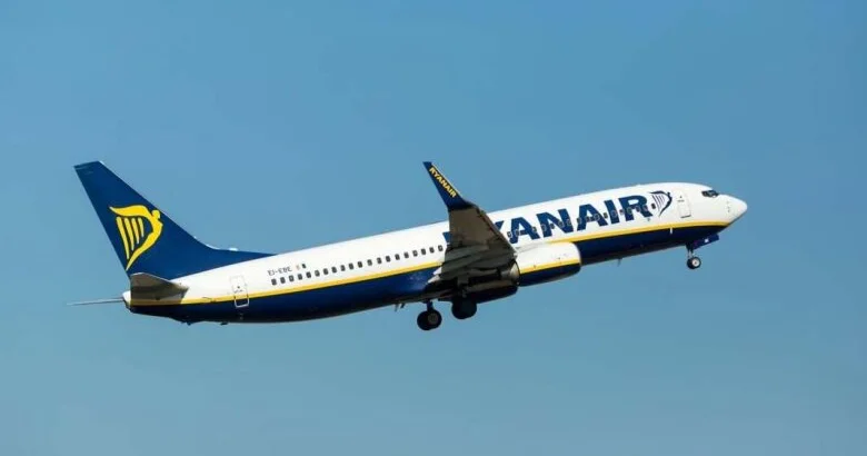 Yaxın günlərdə yüzlərlə aviareys ləğv edilə bilər