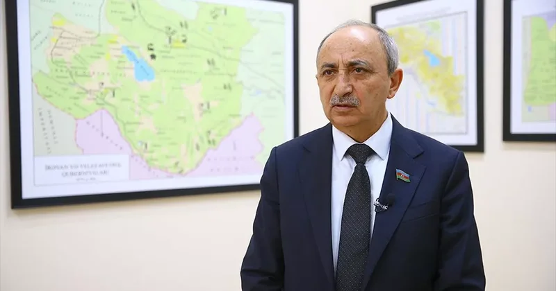 Глава ОЗА: У нас есть силы раскрыть как тексты на старом алфавите, так и правду о Западном Азербайджане