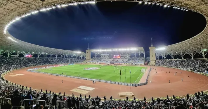 Stadionun işçisi biletimin şəklini çəkib 40 manata başqasına satıb Qarabağ ın azarkeşi
