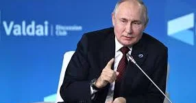 Putin məzələndi: Daha Danimarkaya dron göndərməyəcəyəm