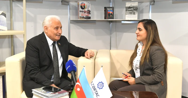 Hikmət Babaoğlu: Kitab millətin yaddaşı və gələcəyidir
