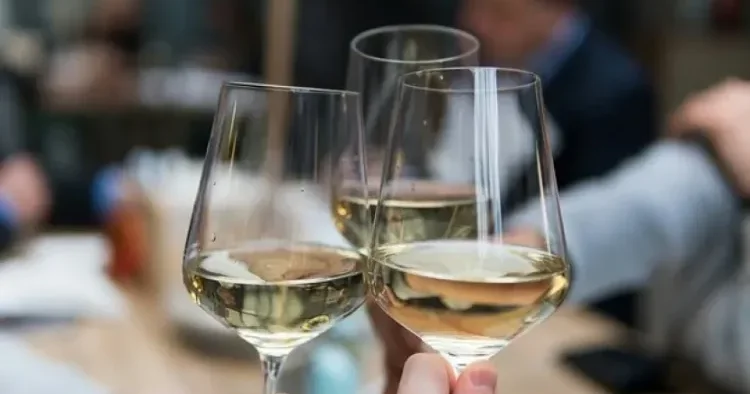 Qadın və kişilərdə alkoqolizmin əlamətləri fərqlidir?