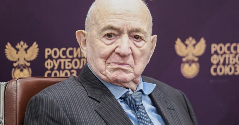 Украинцы внесли Симоняна в черный список