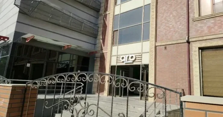 ARB nin binasını 2.5 milyona satmaq istəyənlər azadlığa buraxıldı