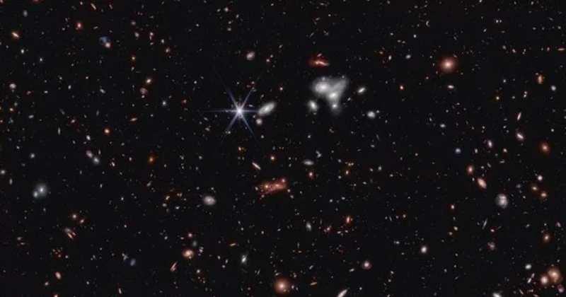 Astronomlar qaz və tozu sürətlə udan “acgöz” planet kəşf ediblər